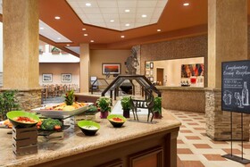 Embassy Suites Albuquerque - Hotel & Spa