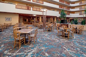Embassy Suites Albuquerque - Hotel & Spa