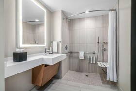 Embassy Suites Albuquerque - Hotel & Spa