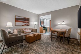 Embassy Suites Albuquerque - Hotel & Spa