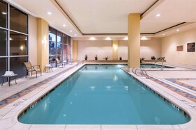 Embassy Suites Albuquerque - Hotel & Spa