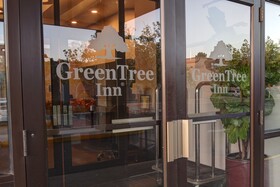 GreenTree Inn