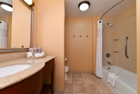 Hampton Inn & Suites Albuquerque Coors Road
