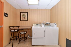 Hampton Inn & Suites Albuquerque Coors Road