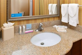 Hampton Inn & Suites Albuquerque Coors Road