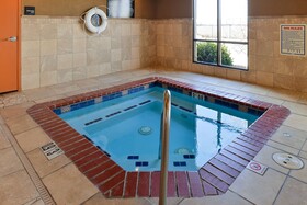 Hampton Inn & Suites Albuquerque Coors Road