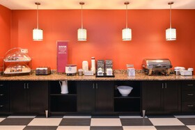 Hampton Inn & Suites Albuquerque Coors Road