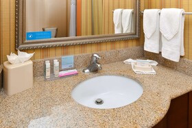 Hampton Inn & Suites Albuquerque Coors Road