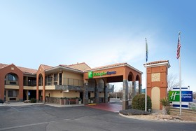 SureStay Plus Hotel by Best Western Albuquerque I40 Eubanks