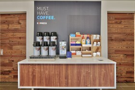 Holiday Inn Express & Suites Albuquerque East