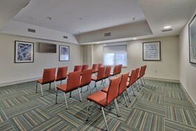 Holiday Inn Express & Suites Albuquerque Historic Old Town