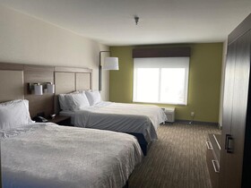 Holiday Inn Express & Suites Albuquerque Historic Old Town