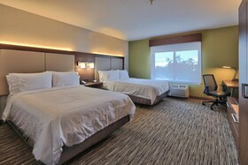 Holiday Inn Express & Suites Albuquerque Historic Old Town