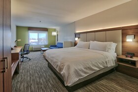 Holiday Inn Express & Suites Albuquerque Historic Old Town