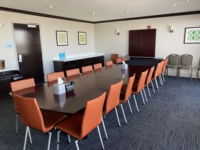 Holiday Inn Express & Suites Albuquerque Historic Old Town