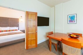 Hotel Andaluz Albuquerque, Curio Collection by Hilton