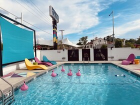 Hotel Zazz