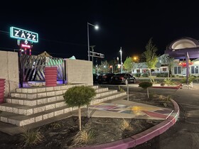Hotel Zazz