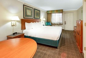 La Quinta Inn by Wyndham Albuquerque Airport