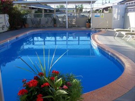 Monterey Non-Smokers Motel