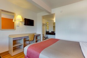 Motel 6 Albuquerque - Carlisle