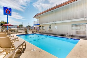 Motel 6 Albuquerque - Carlisle