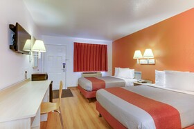 Motel 6 Albuquerque - Carlisle