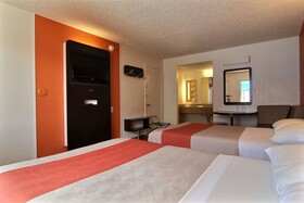 Motel 6 Albuquerque - Coors Road