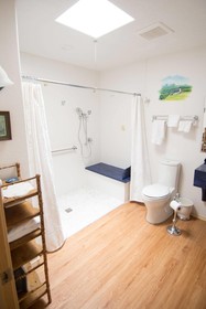 Red Horse Vineyard Bed & Breakfast