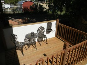 Red Horse Vineyard Bed & Breakfast