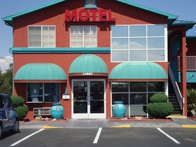 Sandia Peak Inn Old Town ABQ a Howard Johnson by Wyndham