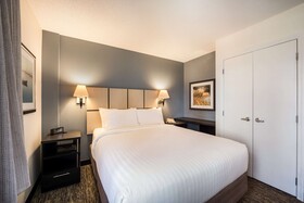 Sonesta Simply Suites Albuquerque