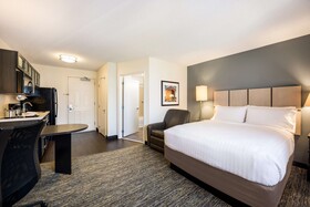 Sonesta Simply Suites Albuquerque