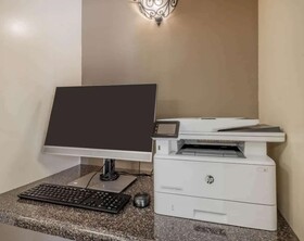 Sonesta Simply Suites Albuquerque