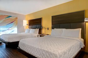 Tru by Hilton Albuquerque North I-25