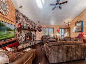Naylor Mountain Retreat
