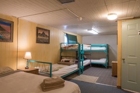 SnowMansion Eco Adventure Lodge & Hostel