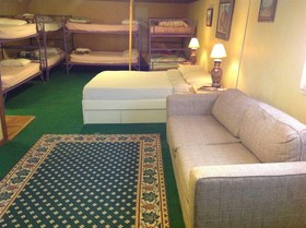 SnowMansion Eco Adventure Lodge & Hostel