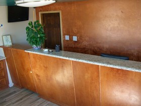 La Hacienda Inn