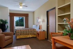 Days Inn by Wyndham Bernalillo