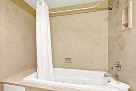 Days Inn by Wyndham Bernalillo