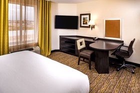 Candlewood Suites Carlsbad South