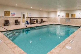 Candlewood Suites Carlsbad South