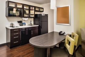Candlewood Suites Carlsbad South