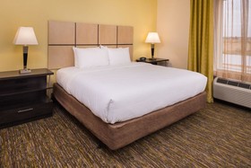 Candlewood Suites Carlsbad South