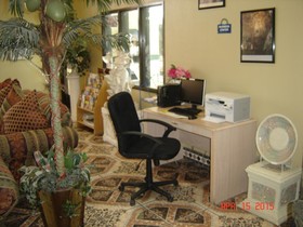 Days Inn by Wyndham Carlsbad