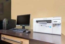 Days Inn by Wyndham Carlsbad