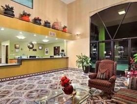 Days Inn by Wyndham Carlsbad