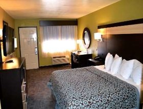 Days Inn by Wyndham Carlsbad