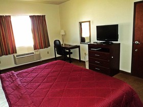 Travelodge by Wyndham Carlsbad NM
